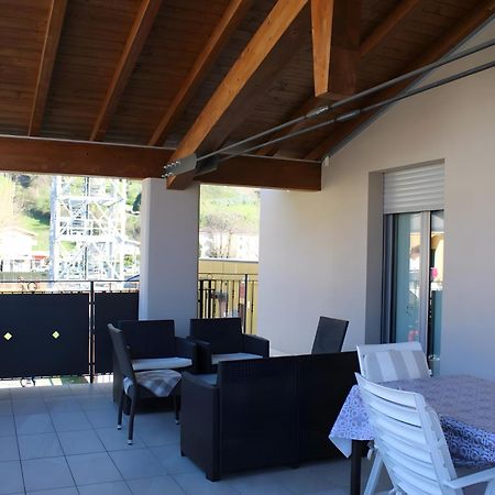 Casa Tovini Apartment Пизоние Екстериор снимка