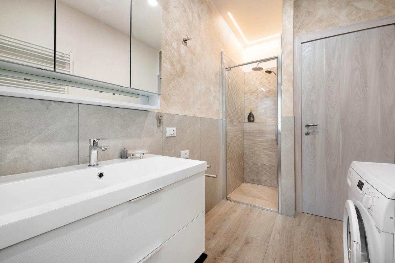 Casa Tovini Apartment Пизоние Екстериор снимка