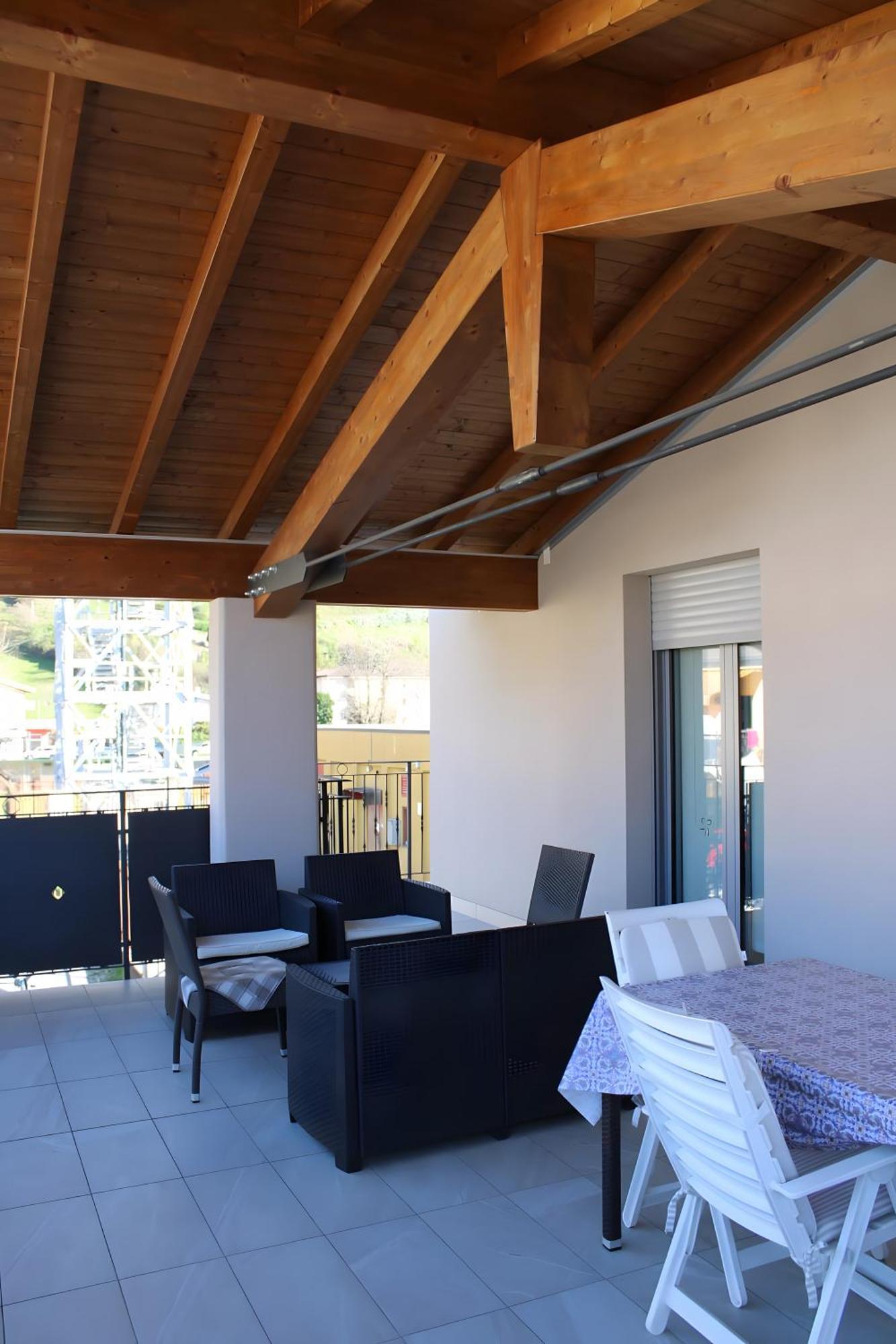 Casa Tovini Apartment Пизоние Екстериор снимка